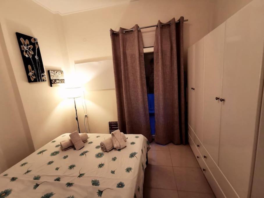 Apartment With 3 Rooms Just 1 Min From The Beach And Free Public Parking Peraía Екстериор снимка